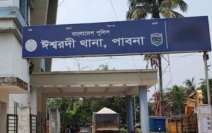 বাড়ি ফেরার পথে মোটরসাইকেলের ধাক্কা, প্রাণ গেল শ্রমিকের