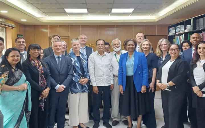 রোহিঙ্গা প্রত্যাবর্তনে আন্তর্জাতিক সম্প্রদায়ের সহযোগিতা চাইলেন ত্রাণমন্ত্রী