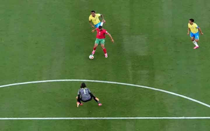 ব্রাজিলের জালে মরক্কোর গোল