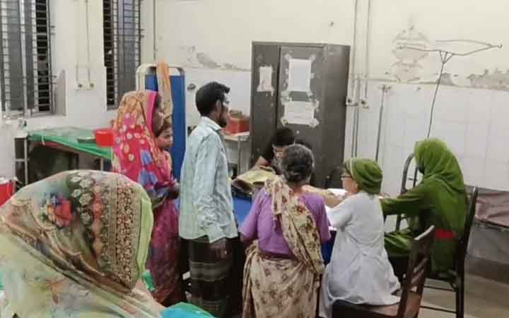 ভাতিজির বিয়েতে বরকে মিষ্টি মুখ করাতে গিয়ে বিদ্যুৎস্পর্শে চাচার মৃত্যু