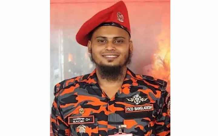 কচুরিপানা পরিষ্কার করতে গিয়ে নিখোঁজ ডুবুরির মরদেহ উদ্ধার