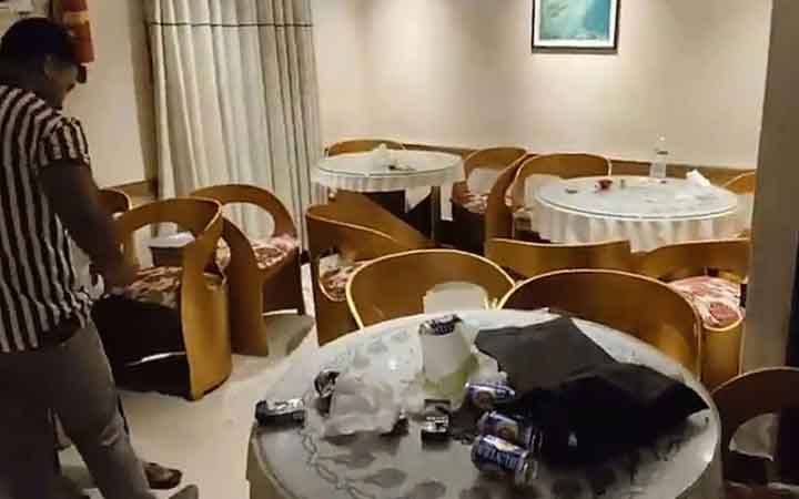 কক্সবাজারে মদের বারে সংঘর্ষে যুবক নিহত, আটক ১