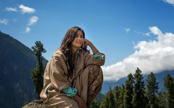 একা ভ্রমণে নারীর জন্য ১০ নিরাপদ দেশ