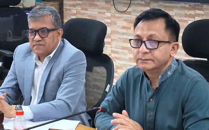 নিত্যপণ্যের বাজার স্থিতিশীল রাখতে নজরদারি জোরদারের ঘোষণা বাণিজ্যমন্ত্রীর