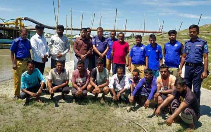 টাঙ্গাইলে অবৈধ বালু উত্তোলনে ৯ জনের কারাদণ্ড