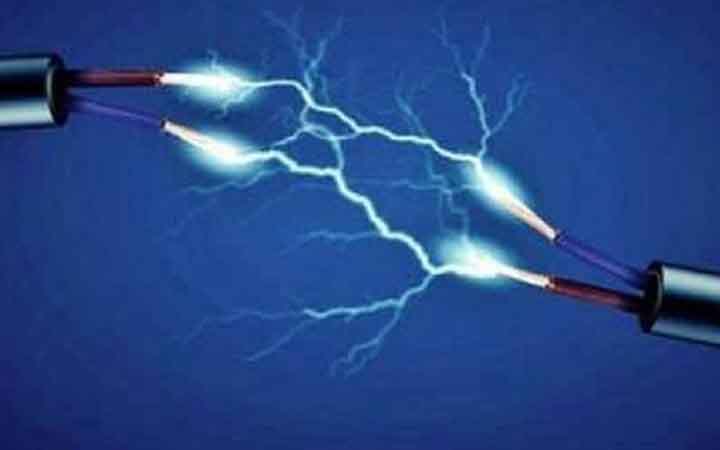 সেচ পাম্প চালাতে গিয়ে বিদ্যুৎস্পৃষ্টে প্রাণ গেল কৃষকের
