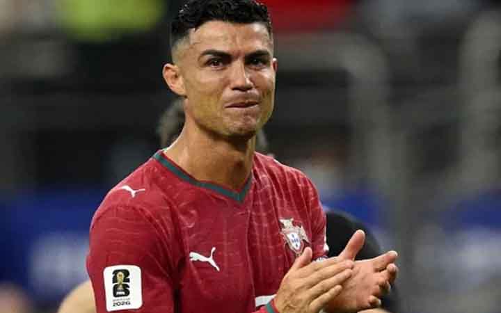অবশেষে মুখ খুললেন রোনালদো, চাইলেন ক্ষমা ও নিজের শাস্তি, কিন্তু কেন?