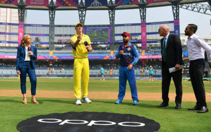 টস জিতে ব্যাটিংয়ে আফগানরা