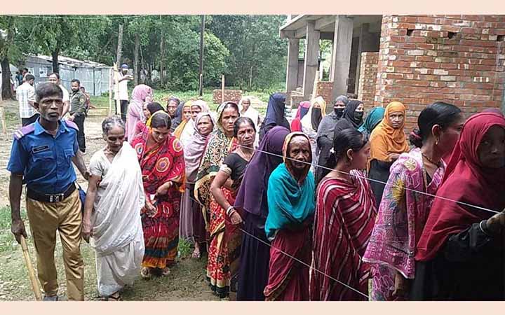 সিলেটের ১০ উপজেলায় চলছে ভোটযুদ্ধ