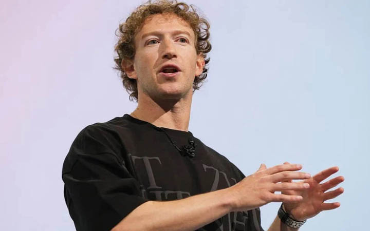 বিশ্বের দ্বিতীয় শীর্ষ ধনী এখন জাকারবার্গ