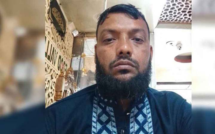 বিএনপি নেতার আঙুল কেটে নিয়ে দুর্বৃত্তদের দৌড়