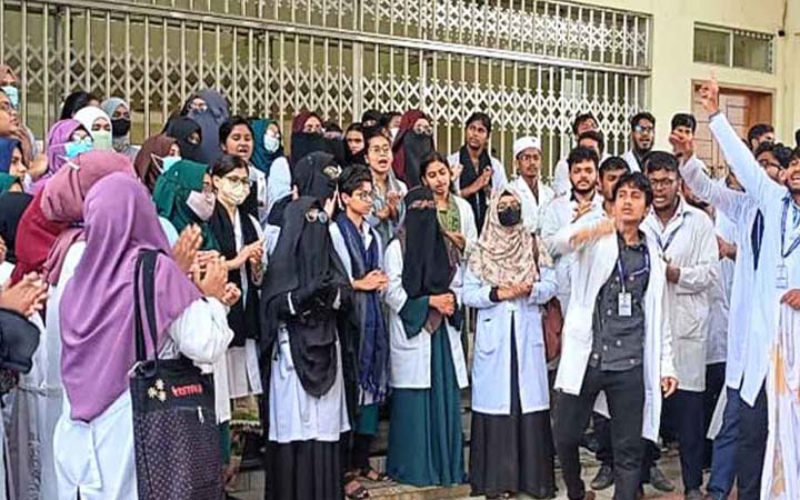 এবার সুনামগঞ্জ মেডিকেল কলেজ শাটডাউন ঘোষণা শিক্ষার্থীদের