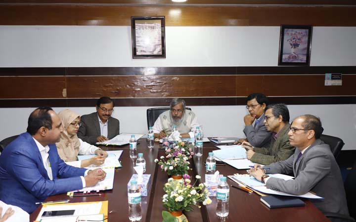 আদ্-দ্বীন মেডিকেল কলেজ হাসপাতাল পরিদর্শন করেন ঢাবির পরিদর্শক টিম