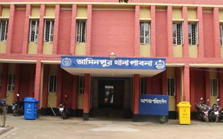 আধিপত্য বিস্তারকে কেন্দ্র করে পাবনায় বিএনপির দুই গ্রুপের সংঘর্ষ, আহত ১০