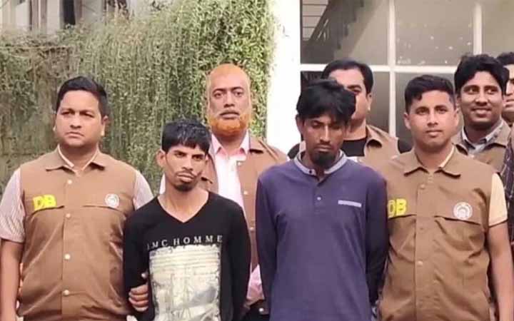 নরসিংদীতে ঢাকা-সিলেট মহাসড়কে ডাকাতির ঘটনায় গ্রেপ্তার ৩