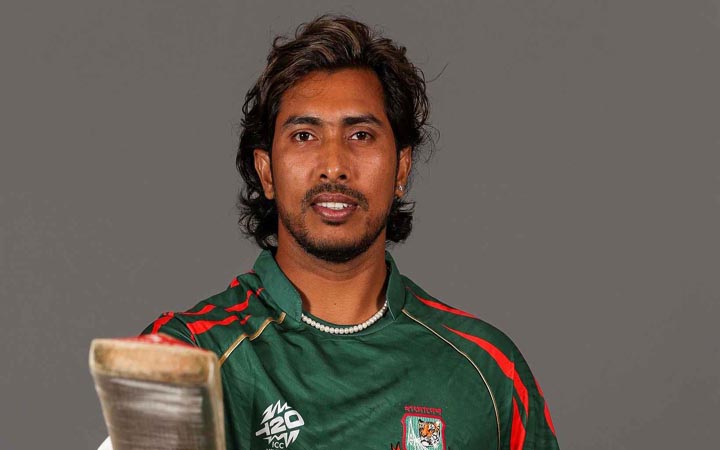 সৌম্যের আঙুলে পাঁচ সেলাই, মাঠের বাইরে থাকবেন অন্তত তিন সপ্তাহ!