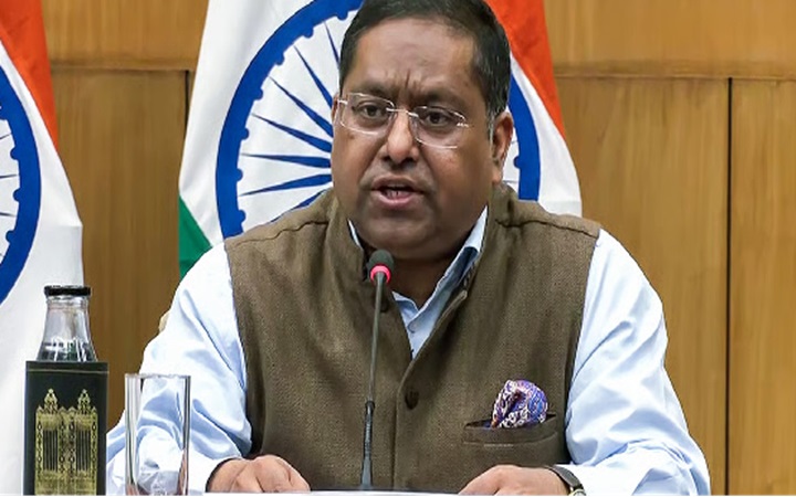 হাসিনার প্রত্যর্পণের বিষয়টি পর্যালোচনা করা হচ্ছে: জয়সওয়াল