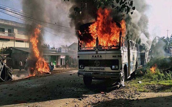 মণিপুরের সহিংসতায় নিহত ১১