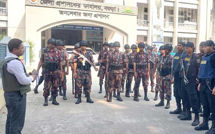 হরতাল-অবরোধে আইন-শৃঙ্খলা রক্ষায় বগুড়ায় তৎপর জেলা প্রশাসন