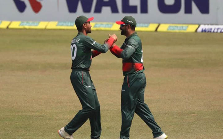 মাহমুদউল্লাহকে নিয়ে যা বললেন তামিম