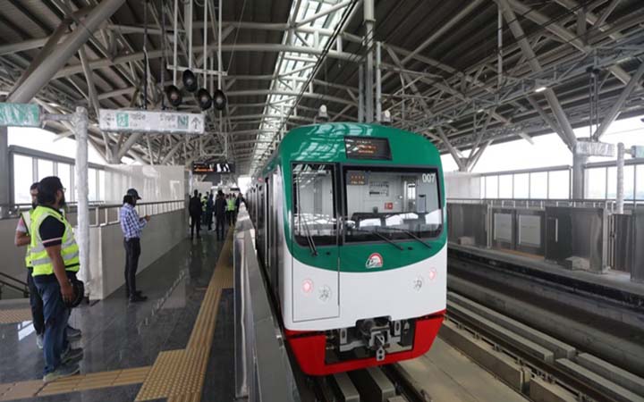 মেট্রোরেলের উত্তরা দক্ষিণ ও শেওড়াপাড়া স্টেশন চালু