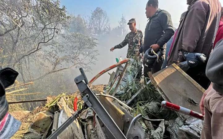 বিধ্বস্ত হওয়ার আগে যা ঘটেছিল নেপালের বিমানটিতে