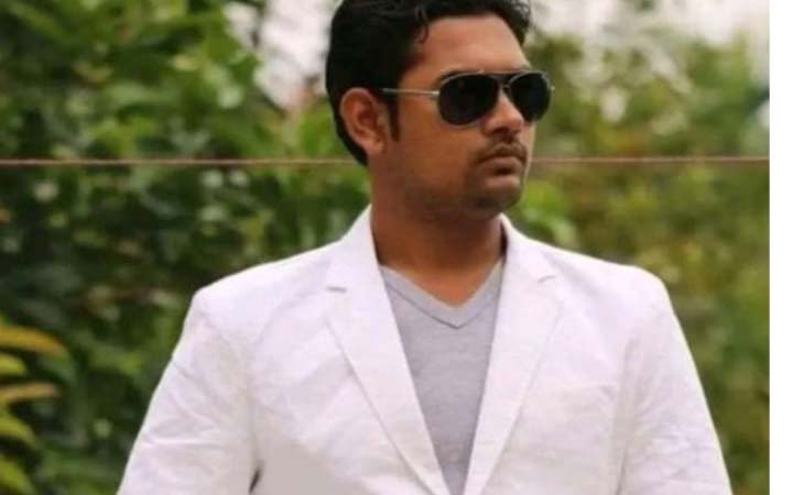 কাভার্ডভ্যানের ধাক্কায় মোটরসাইকেল আরোহী নিহত