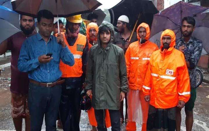 বাগেরহাটে আশ্রয় কেন্দ্রে ৬৪ হাজার মানুষ