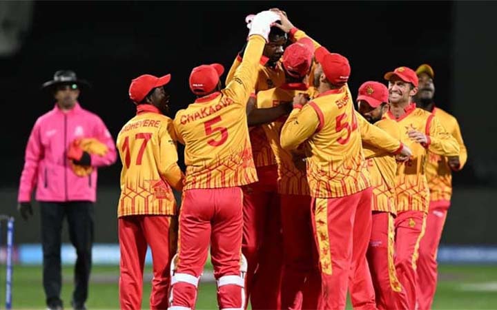 প্রথমবার বিশ্বকাপের সুপার টুয়েলভে জিম্বাবুয়ে