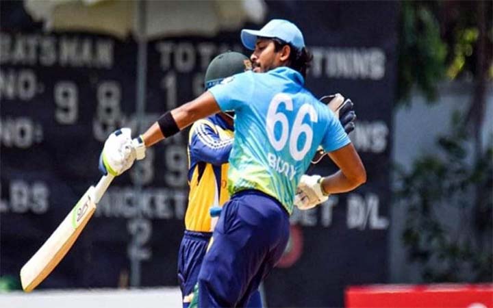 বিজয়ের ব্যাটে শতক, আবাহনীর ছয়ে ছয়