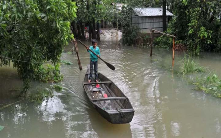 সুনামগঞ্জে বিপৎসীমার ১৩৩ সেন্টিমিটার ওপরে সুরমা নদীর পানি