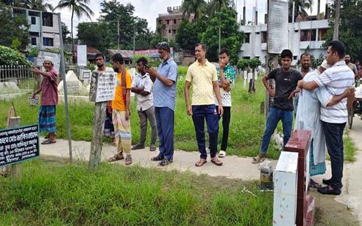 গোপালগঞ্জে নিহত ৩ জনের মরদেহ উত্তোলনের নির্দেশ