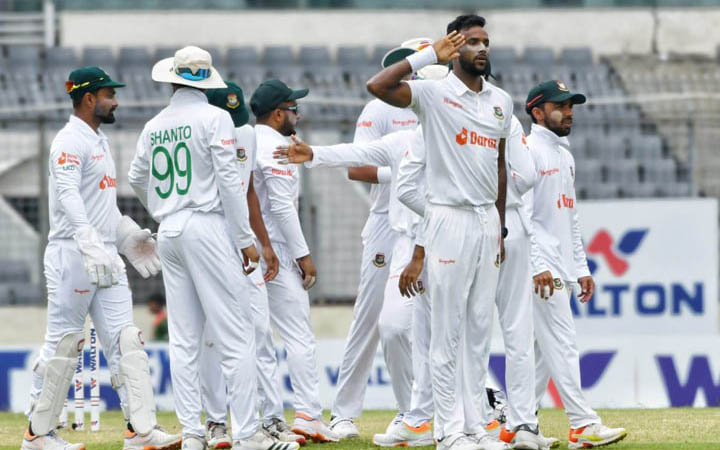 টাইগারদের ৫৪৬ রানের জয়
