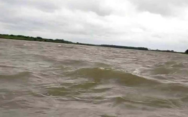 সুরমা-মেঘনা নদীর পানি বেড়ে বিপৎসীমার ২৮ সেন্টিমিটার উপরে