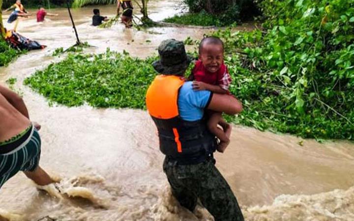 ফিলিপাইনে বন্যা ও ভূমিধসে ৭২ জনের মৃত্যু