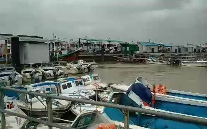যোগাযোগ বিচ্ছিন্ন বরিশাল, জনদুর্ভোগ চরমে