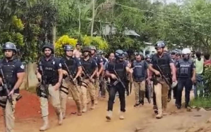 পাহাড়ি জনপদে জঙ্গিদের নিয়ে অভিযানে নেমেছে সিসিটিসি