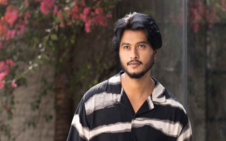 ব্যবসায় নামলেন আরশ খান