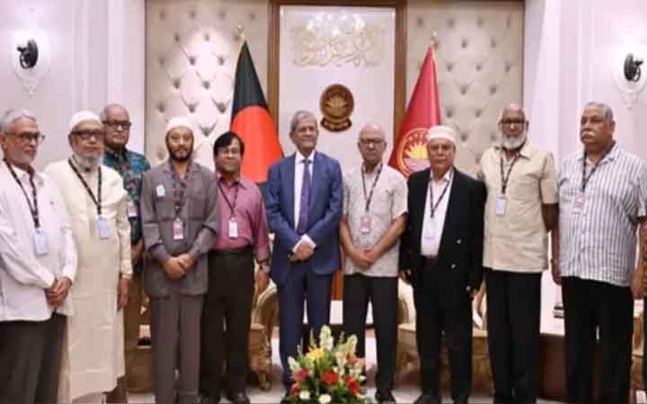 মুক্তিযোদ্ধাদের যথাযথ সম্মান ও মর্যাদা নিশ্চিত করতে হবে: রাষ্ট্রপতি