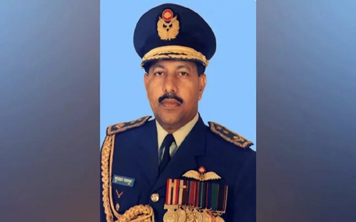 সাবেক বিমানবাহিনী প্রধান সুলতান মাহমুদের মৃত্যু
