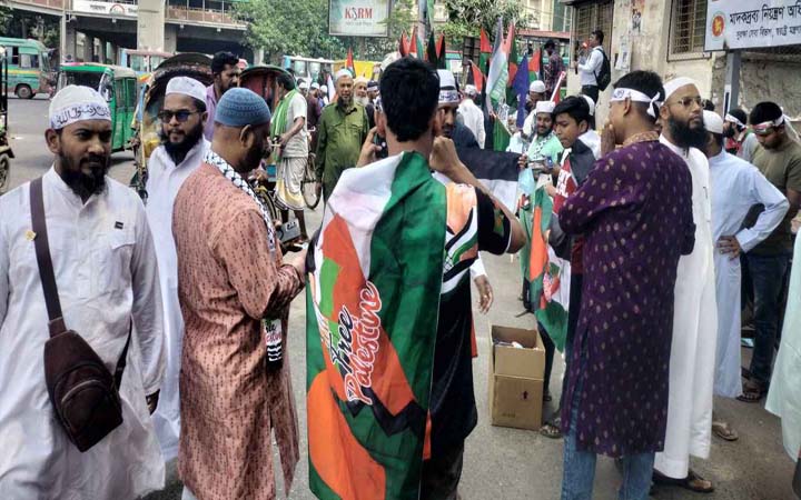 ‘জানমালের ক্ষতিসাধন করলে ষড়যন্ত্রকারী হিসেবে প্রতিরোধ করা হবে’