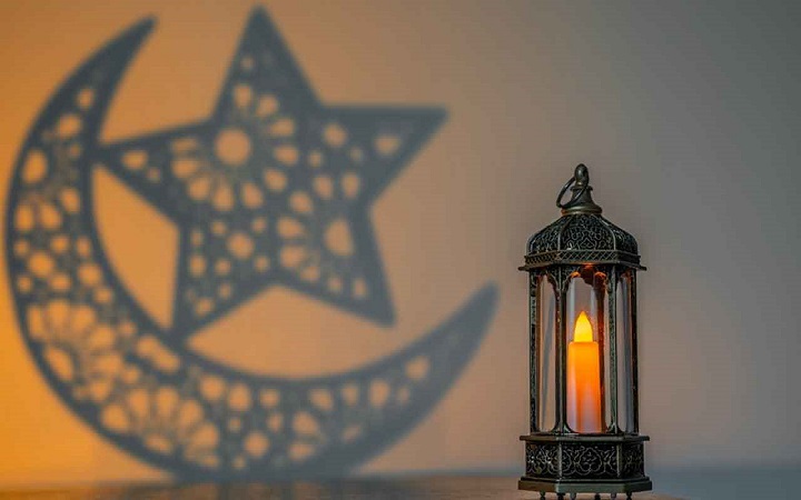 রমজান মাস যেভাবে সময়ের প্রতি যত্নশীল হতে শেখায়