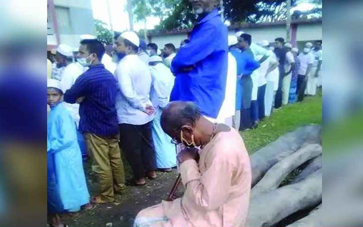 বন্ধুর জানাজায় কান্না, ভাইরাল হওয়া সেই সুধীর বাবু আর নেই