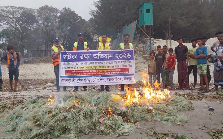 নৌ পুলিশের অভিযানে গ্রেপ্তার ১৬৬ জেলে