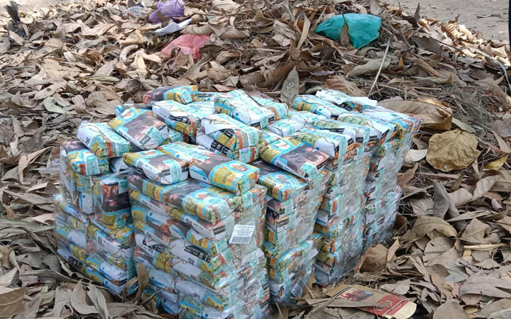 চট্রগ্রামে নকল ব্যান্ডরোলযুক্ত আকিজ বিড়ি জব্দ