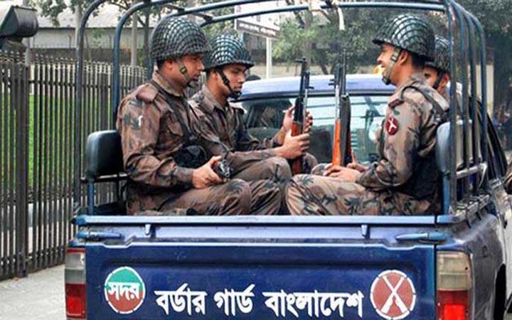 সারা দেশে ২৩০ প্লাটুন বিজিবি মোতায়েন