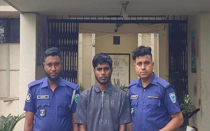 সীমান্তে ১৮৯০ পিস ইয়াবা জব্দ, গ্রেফতার ১