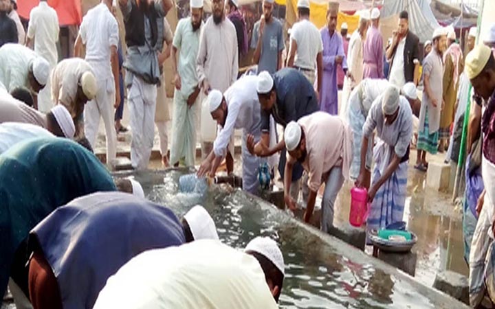 ইজতেমা ময়দানে দেশি-বিদেশি মুসল্লিতে পূর্ণ