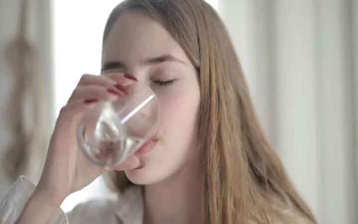 গর্ভাবস্থায় ঠান্ডা পানি পান করলে কী হয়?