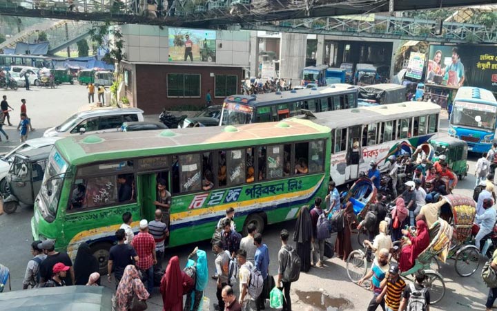 শিক্ষার্থীদের হাফ ভাড়ার পৃথক তালিকা তৈরির দাবি